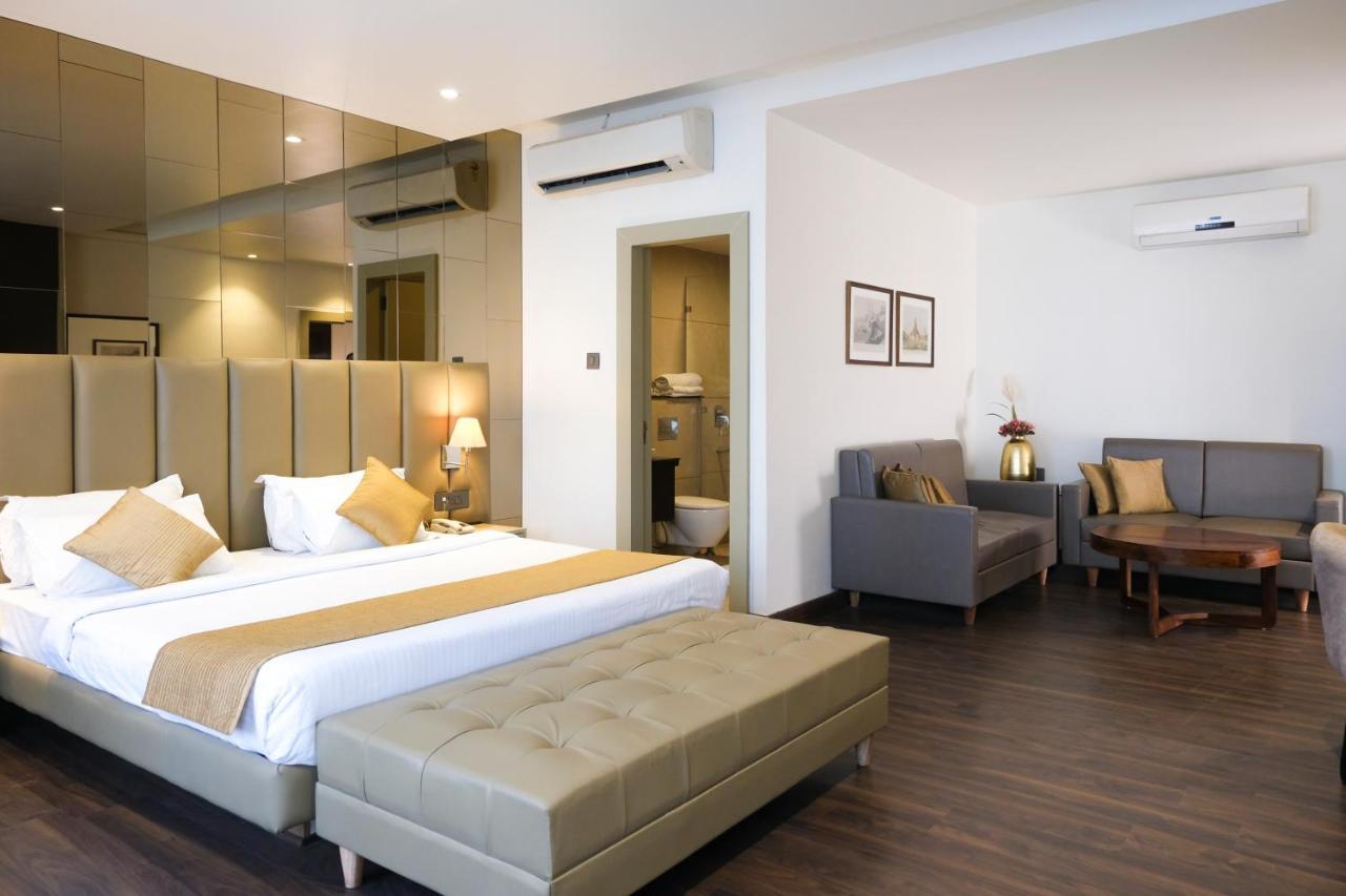 The Wallflower Hotel Kota  Exterior photo